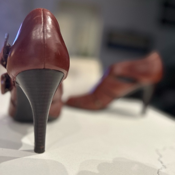 Franco Sarto leather heels - Picture 2 of 5